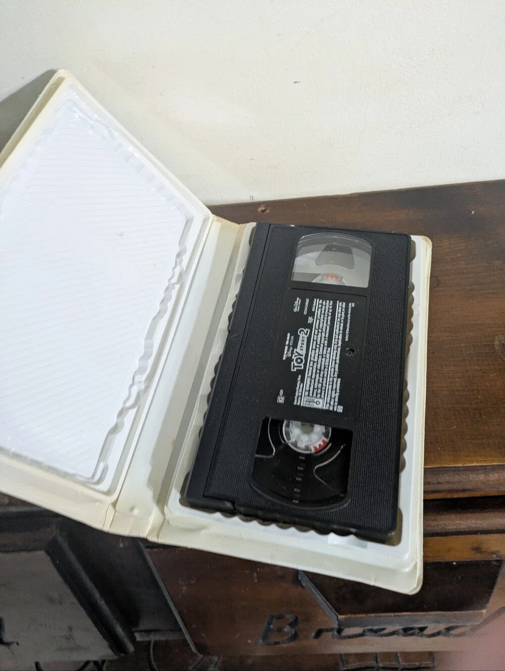 Disney Pixar Toy Story 2 VHS (2000) Original White Clamshell Case Vintage Movie